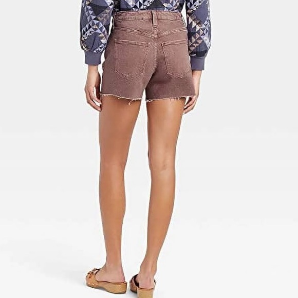 Universal Thread Shorts Vintage Midi Denim Stretch Cut Off Size 12 - Picture 13 of 13